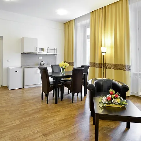 Park Apartment