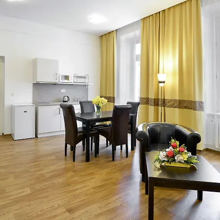 Park Apartment